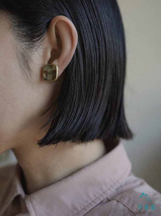 幾何学金縁イヤリング