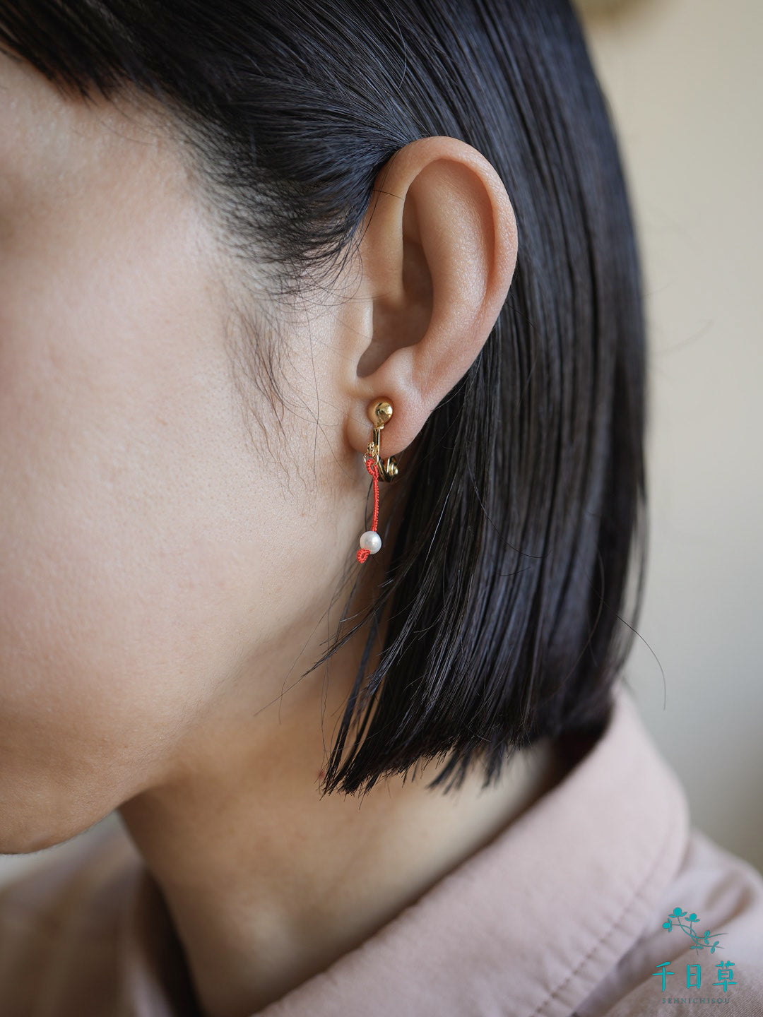 TUBU_ピアス・イヤリング_アカ