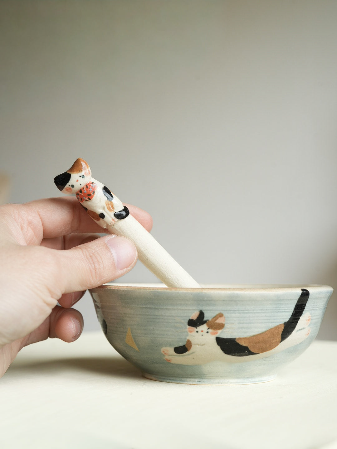 ねこも使えるお皿