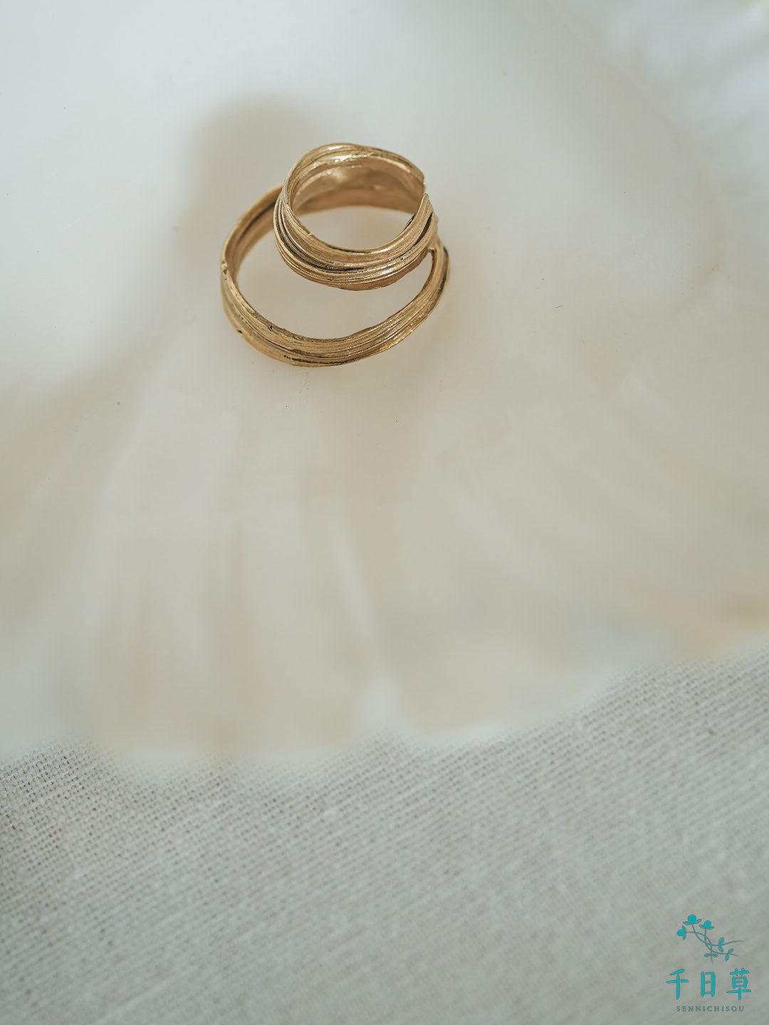 【Saturn Earcuff 】gold