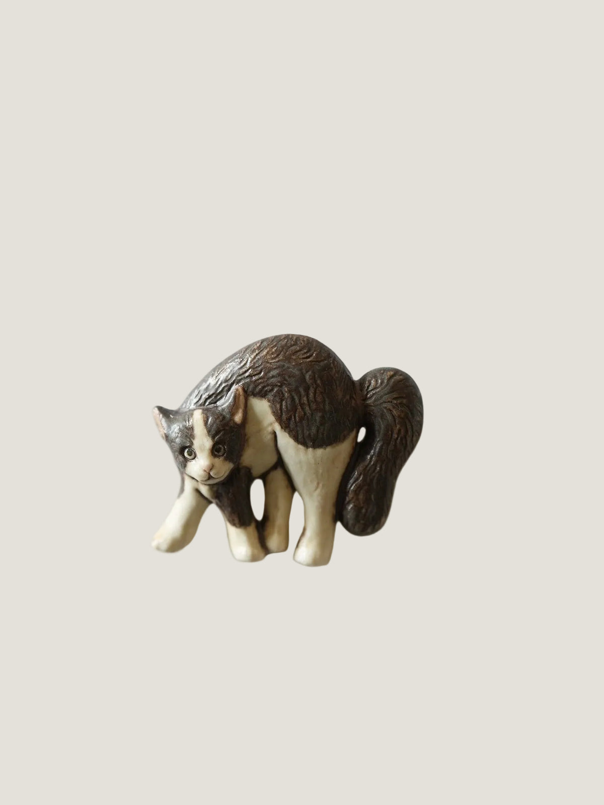 やんのか猫ちゃんのブローチ