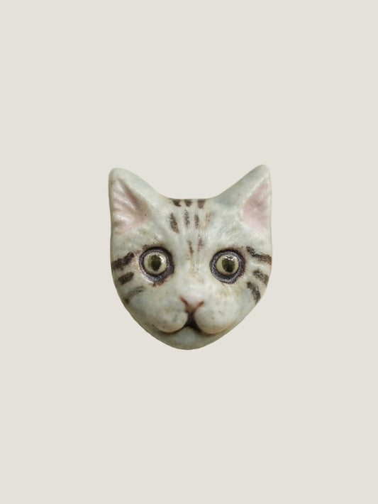 ねこちゃんの指飾り/サバトラ