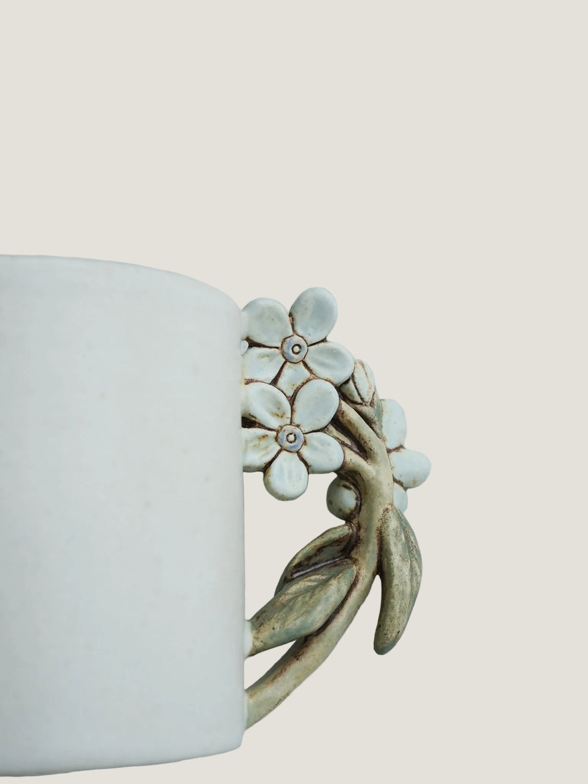 取っ手がお花のゴブレット ブルースター