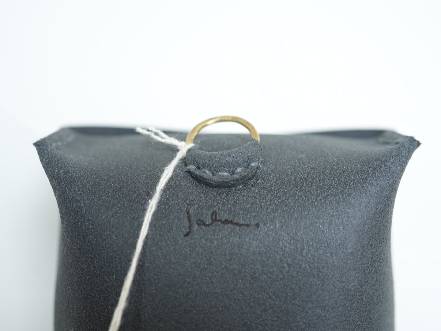 床革のティッシュケース/ネイビー