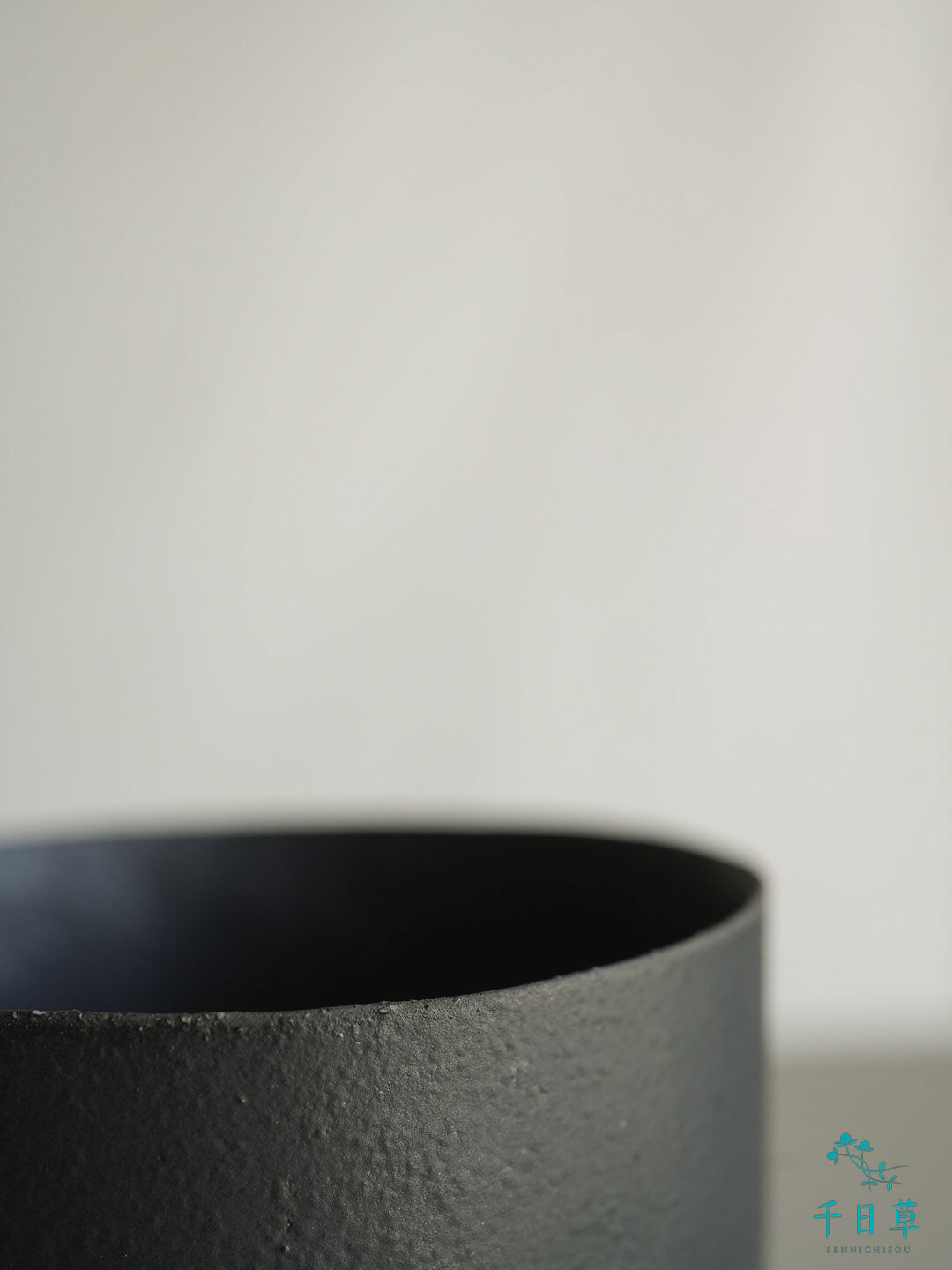 加藤益造　マグカップ　黒